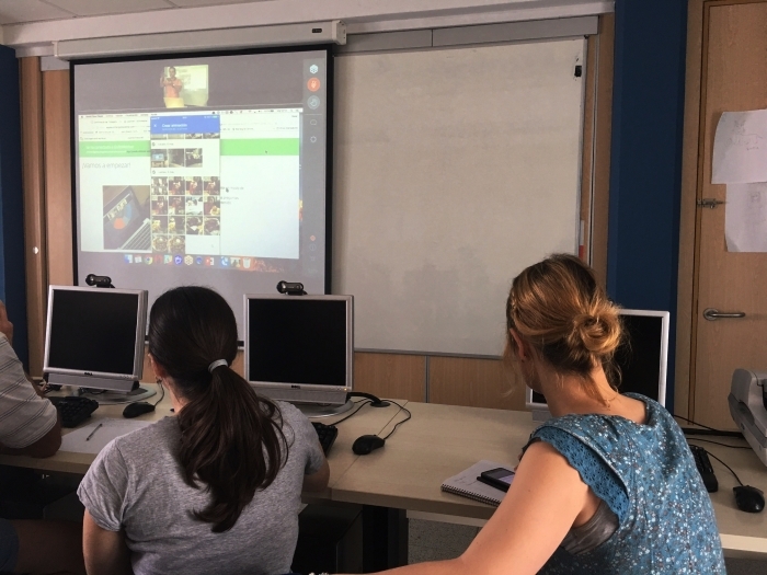 Cursos de novas aplicacins e funcionalidades de internet na aula CeMit de Sada